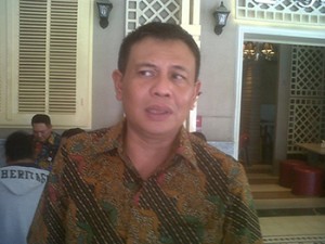 Diindikasi Bodong Tower Di Jalan Kinibalu Dibongkar Satpol PP