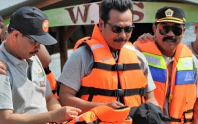 Masyarakat Tepi Sungai Diajak Untuk Tanam Mangrove