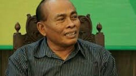 2018 Diknas Gresik Akan Realisasi Seragam Gratis Bagi Pelajar SD-SMP Negri