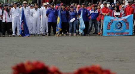Hari Pekerja Nasional, Pekerja Surabaya Dapat Stimulus Dari Pemkot