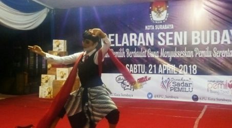 Melalui Ludruk KPU Surabaya Sosialisasikan Tahun Politik