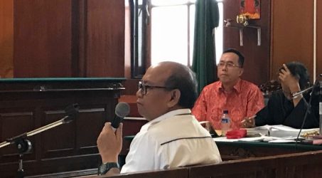 Saksi: Stan Pasar Turi Bisa Diberikan Hak Strata Title