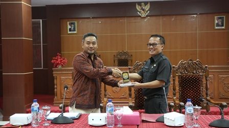 Kunjungi Probolinggo, DPRD Kendal Gali Ilmu Pengelolaan Pelabuhan Niaga
