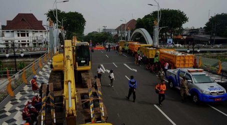 Pengujian Jembatan Ujung Galuh Selesai, Lalu Lintas Kembali Dibuka