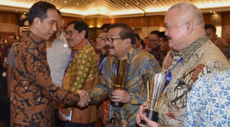 Jatim Sabet Penghargaan Pembangunan Daerah Terbaik Pertama Tingkat Nasional