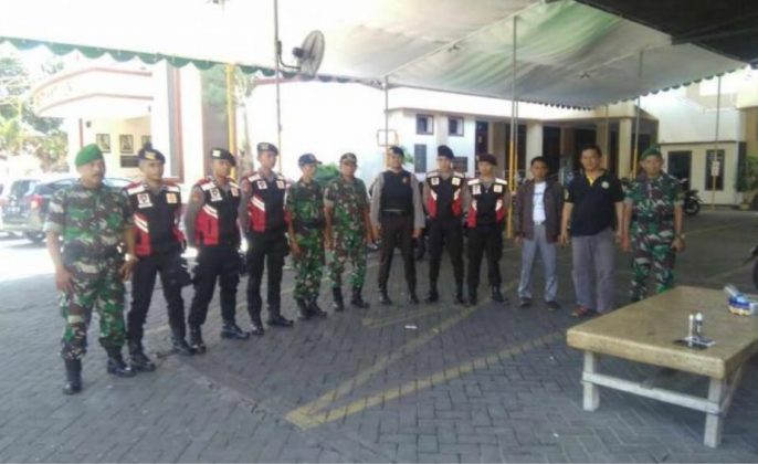 Antisipasi Teror Bom Surabaya, Dandim Probolinggo Patroli Keliling Gereja