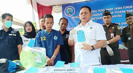 Tergoda Iming-iming Uang Rp40 Juta, Pria Ini jadi Kurir Shabu