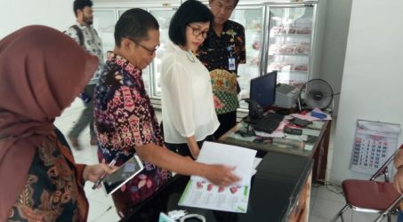 Sukses Produksi Daging Dingin Kemasan, RPH Surabaya Dapat Respon Dirjen PKH Kementan