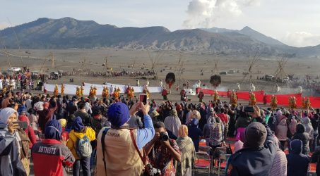 Yadya Kasada dibalut dalam “Eksotika Bromo 2018”