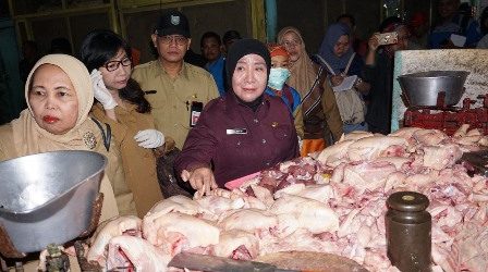 Sidak ke Pasar, Ini Pesan Wali Kota Rukmini
