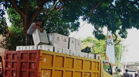 KPU Kota Probolinggo Distribusikan Kotak Suara ke 29 Kelurahan