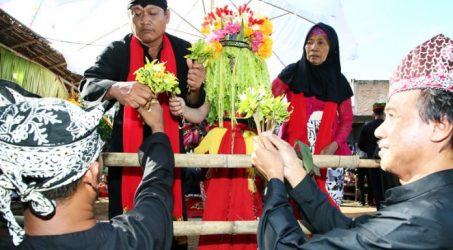 Tari Seblang Olehsari Simbolisasi ’Dewi Kesuburan’ Masyarakat Banyuwangi