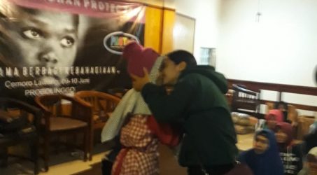 Probolinggo Tourism Community Ajak Anak duafa Wisata Edukasi di gunung Bromo