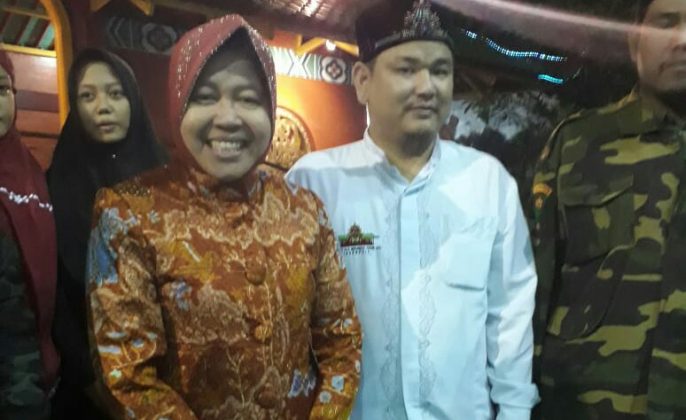 Walikota Surabaya Takbiran di Masjid Cheng Hoo