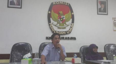 KPU Surabaya Targetkan Perhitungan Suara Selesai Hari Ini