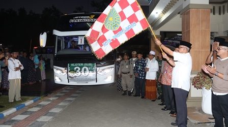 Haji 2018, 218 CJH Asal Kota Probolinggo Berangkat ke Tanah Suci