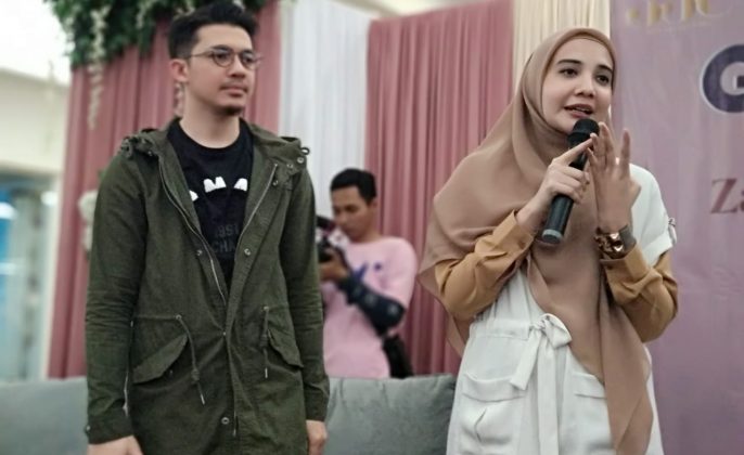 Artis Zaskia Sungkar Kembali Hadirkan Kue Kekinian di Surabaya