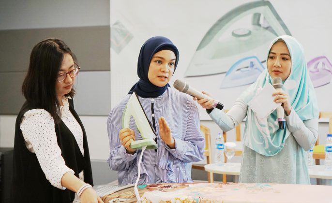 Tepat Rawat Hijab dengan Setrika Hijab Series