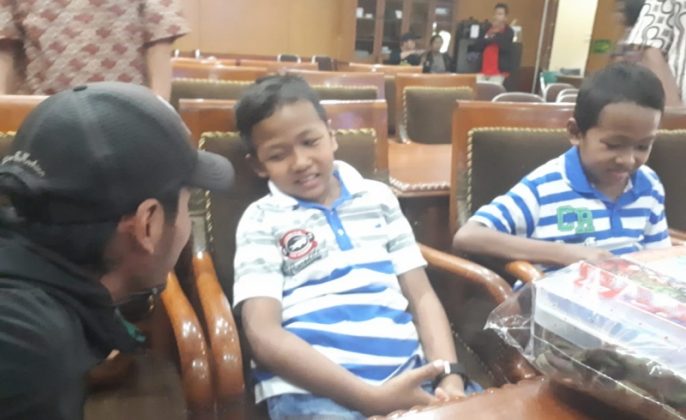 RSUD dr Soetomo dan Rektor Unair Lepas Kepulangan Rochman Rochim