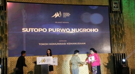 Sutopo Dedikasikan Penghargaan untuk Kemanusiaan