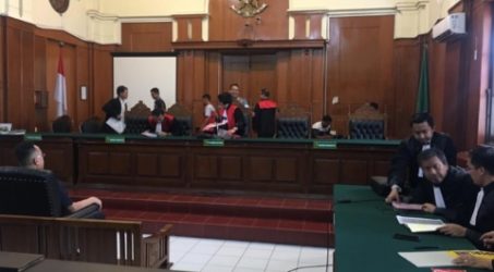 Kuasa Hukum Henry Sebut Tuntutan Jaksa Copy Paste Dakwaan