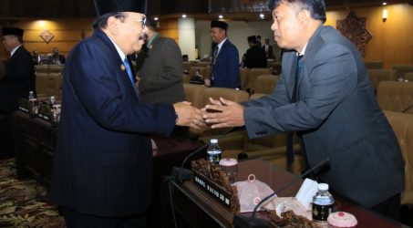 Jelang Pilpres, Pak De Karwo Minta Zero Demo di Jatim