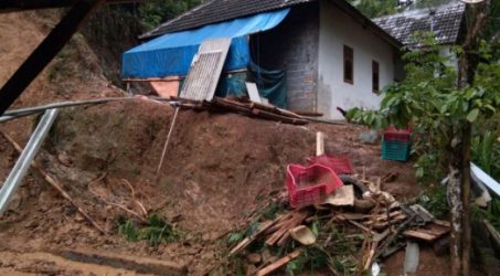 BPBD Lumajang Sebut Longsor Rusak Satu Rumah Desa Tamanayu