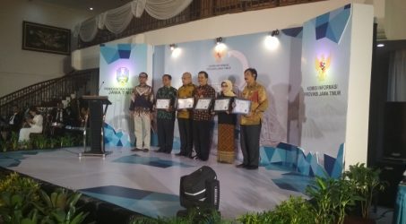 Inilah Peraih PPID Awards Kategori Anggaran, Meja Layanan, dan Website Terbaik 2018