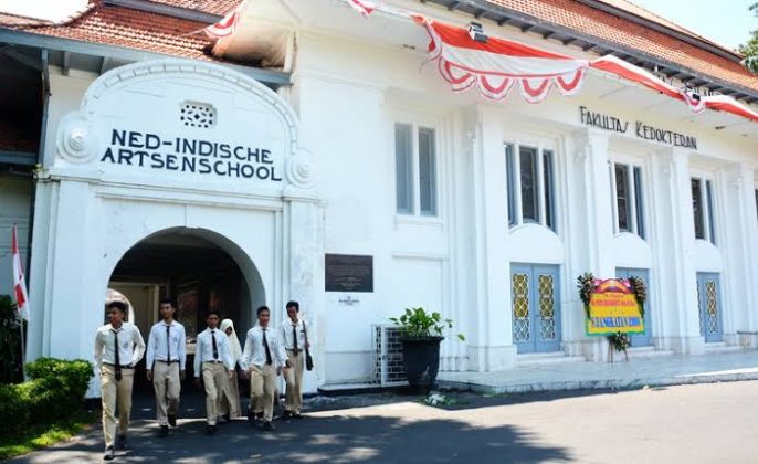 Kemenkes Ingin Unair Buka Prodi S1 Pengobatan Tradisional