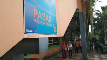 SNI Pasar Wonokromo belum Selesai
