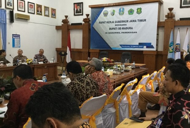 Perkuat Koneksitas, Gubernur – Wagub Jatim kunker Bakorwil