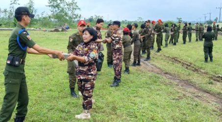 Jadi Tempat Upacara Penutupan, TMMD 104 Jember Maksimalkan Pembersihan Lapangan Gunung Malang
