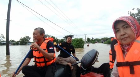Dinkes Jatim Bantu Korban Penanganan Banjir Madiun
