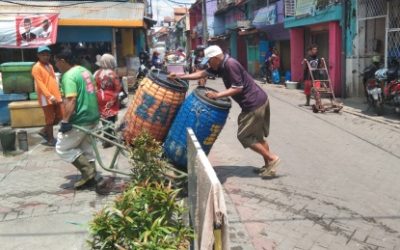 Pedagang Keluhkan Jarak Loading Barang dengan Pasar Jauh