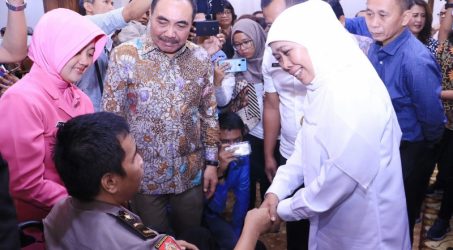 Setahun Tragedi Bom, Gubernur beri Terapi Korban Terorisme