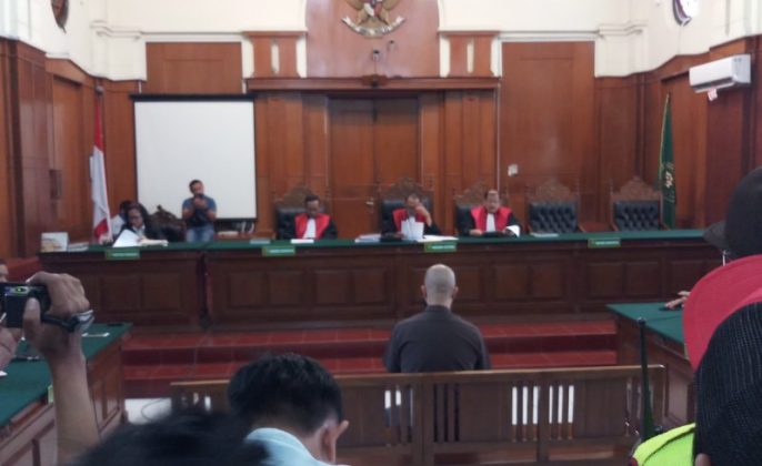 Ahmad Dhani divonis satu tahun penjara