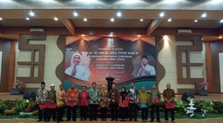 Gubernur Minta Disbudpar Perhatikan Juru Pelihara Situs dan Makam Wali
