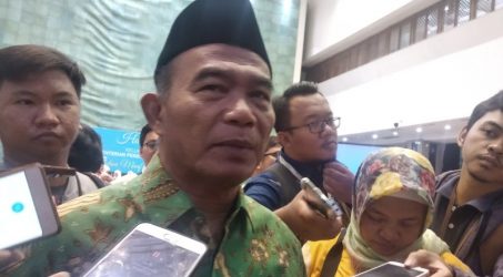 Mendikbud: Penataan guru tidak usah buat gelisah