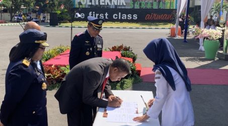 Poltekbang Surabaya Ajari Warga Timor Leste Soal Penerbangan