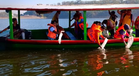 Bersama Forkompinda, Danlanal Tegal Tabur Benih Ika di O.W Waduk Bendungan Cacaban