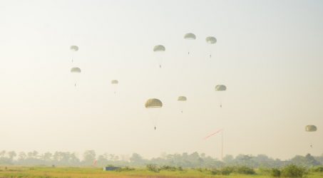Akademi Angkatan Laut terus Lahirkan bibit peterjun handal TNI AL