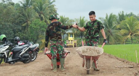 Tetap Berkomitmen dan Berkarya meski Terpapar Sang Surya