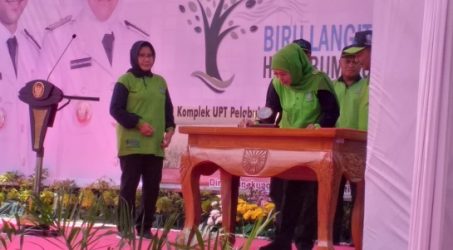 Gubernur Jatim Pimpin MoU Adopsi Sungai Brantas dengan Enam Industri