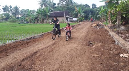Mimpi Warga Miliki Jalan Lintas Ekonomi Terwujud