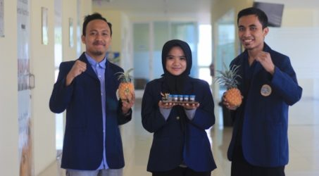 Mahasiswa Unair Ubah Limbah Kulit Nanas Menjadi Obat Luka