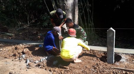 Pemasangan Patok Jalan, Tandai Hampir Selesainya Pembangunan Jalan