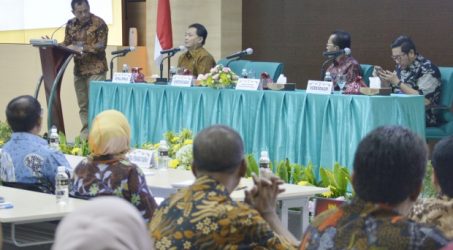 Sekdaprov Minta APBD Jatim Tepat Waktu
