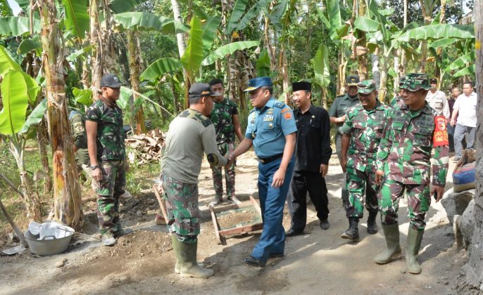 Tim Wasev Mabes TNI Mengapresiasi Kinerja Satgas TMMD Ke 105 Kodim 0825/Banyuwangi