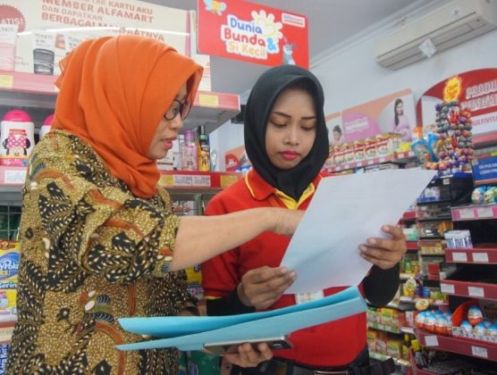 Surabaya Mulai Sosialisasikan Dampak Penggunaan Kantong Plastik