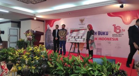 Tandai Hari Jadi ke-16, Mahkamah Konstitusi Luncurkan 25 Buku